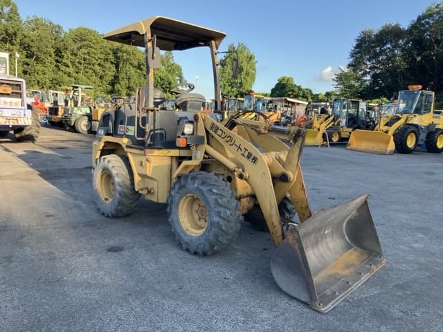 MINI WHEEL LOADER — Auction (lot 8456-258)
