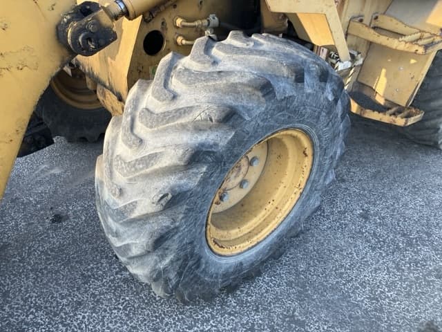 MINI WHEEL LOADER — Auction (lot 8456-258)
