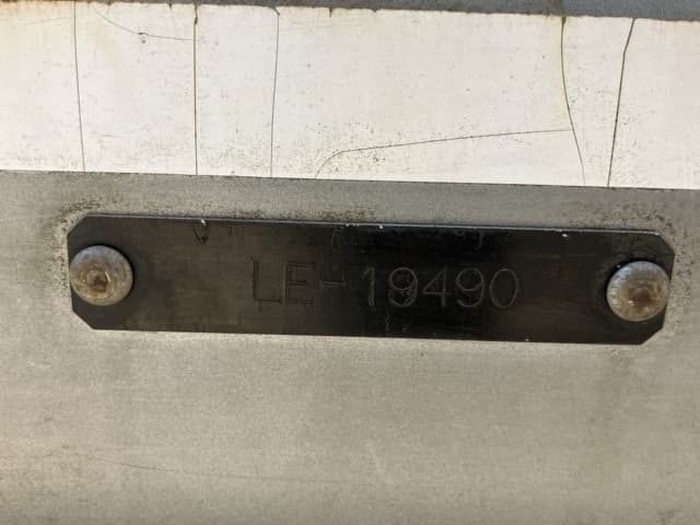 EXCAVATOR — Auction (lot 8456-26)