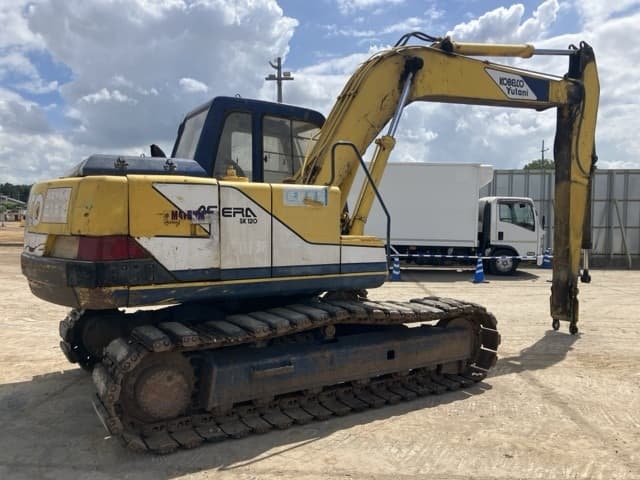 EXCAVATOR — Auction (lot 8456-260)
