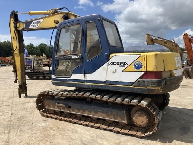 EXCAVATOR — Auction (lot 8456-260)