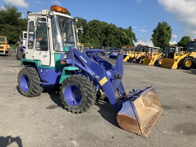 MINI WHEEL LOADER — Auction (lot 8456-261)