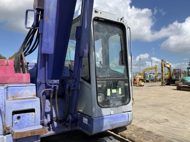 EXCAVATOR — Auction (lot 8456-263)