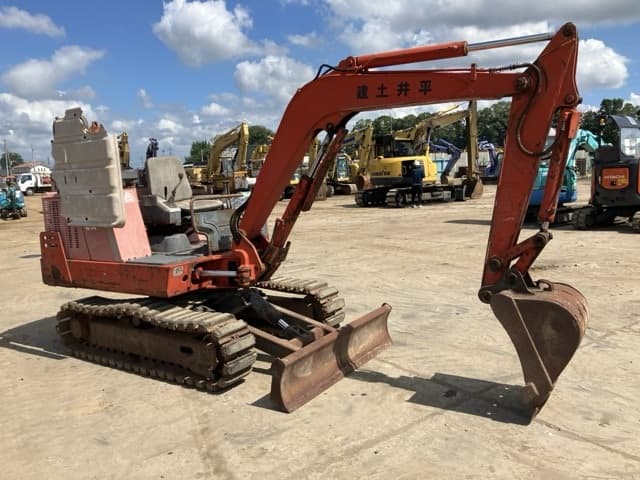 MINI EXCAVATOR — Auction (lot 8456-265)