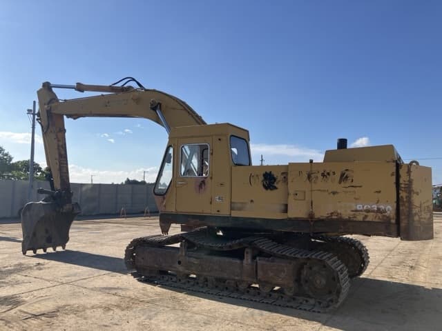 EXCAVATOR — Auction (lot 8456-266)