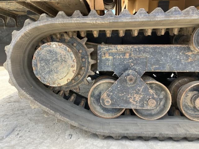 CRAWLER DUMP — Auction (lot 8456-268)