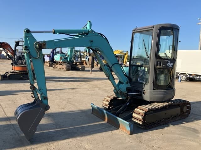 MINI EXCAVATOR — Auction (lot 8456-270)