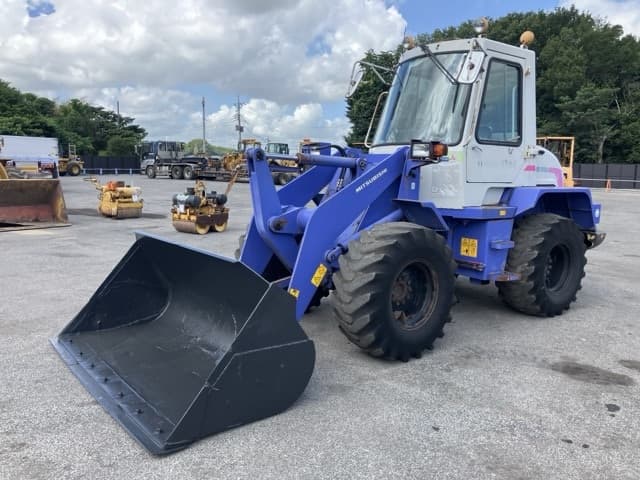 WHEEL LOADER — Auction (lot 8456-271)