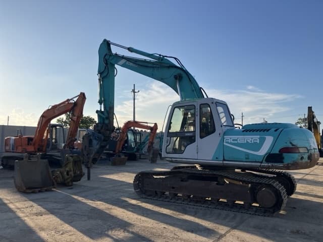 EXCAVATOR — Auction (lot 8456-274)