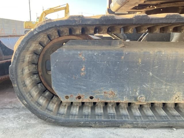 MINI EXCAVATOR — Auction (lot 8456-275)