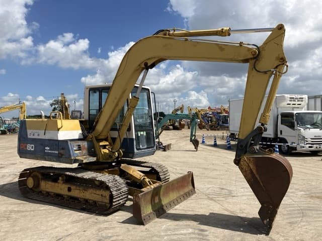 EXCAVATOR — Auction (lot 8456-278)