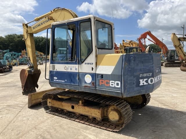 EXCAVATOR — Auction (lot 8456-278)