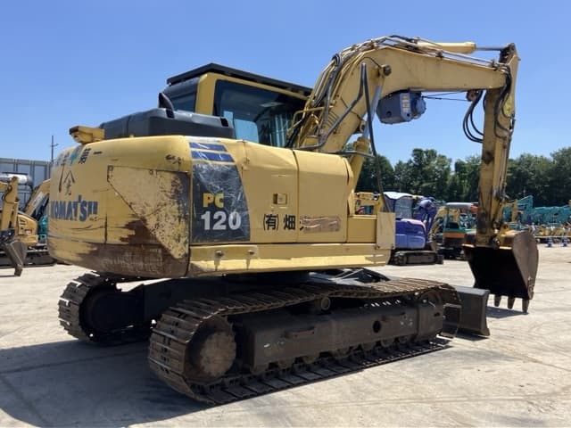 EXCAVATOR — Auction (lot 8456-28)