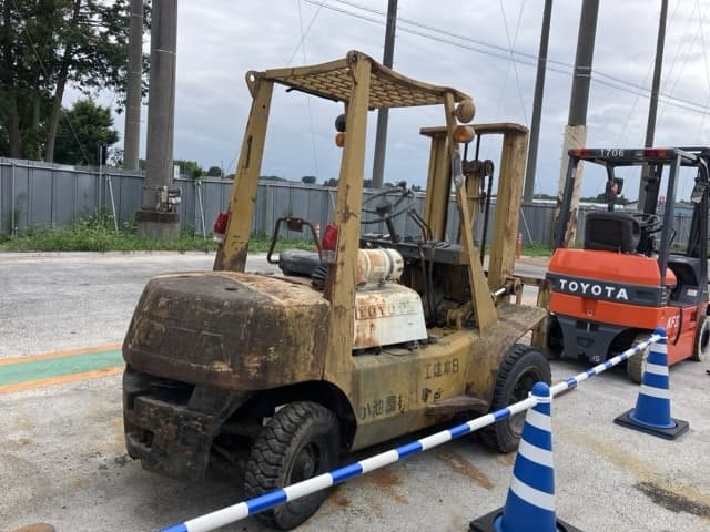 Forklift — Auction (lot 8456-2801)