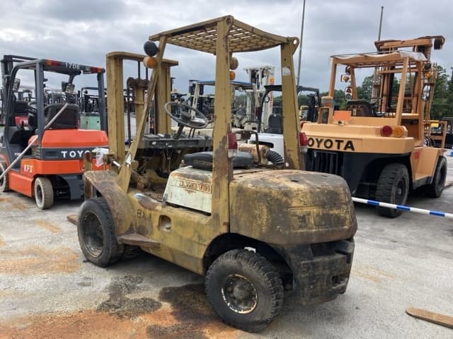 Forklift — Auction (lot 8456-2801)