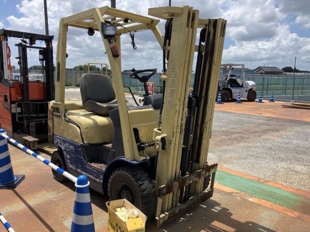 Forklift — Auction (lot 8456-2806)