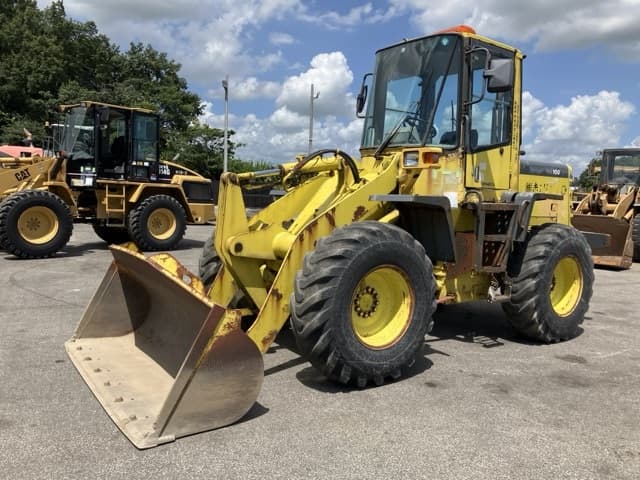 WHEEL LOADER — Auction (lot 8456-281)