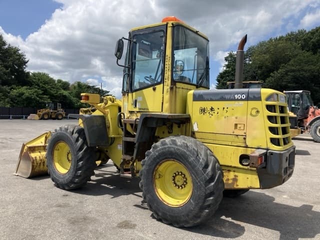 WHEEL LOADER — Auction (lot 8456-281)