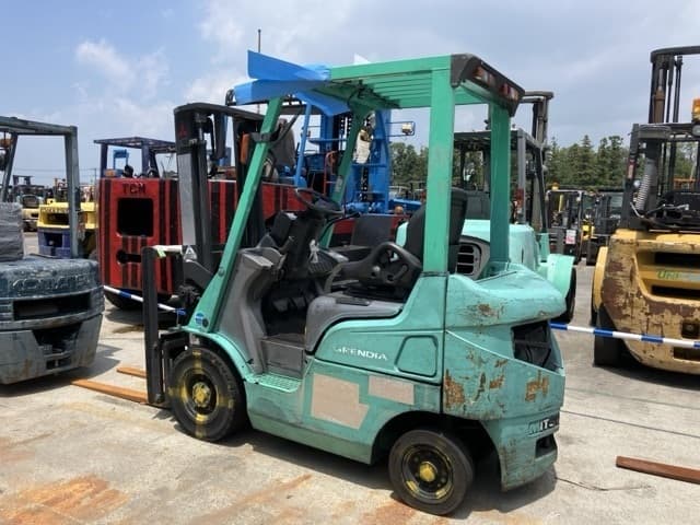 Forklift — Auction (lot 8456-2812)