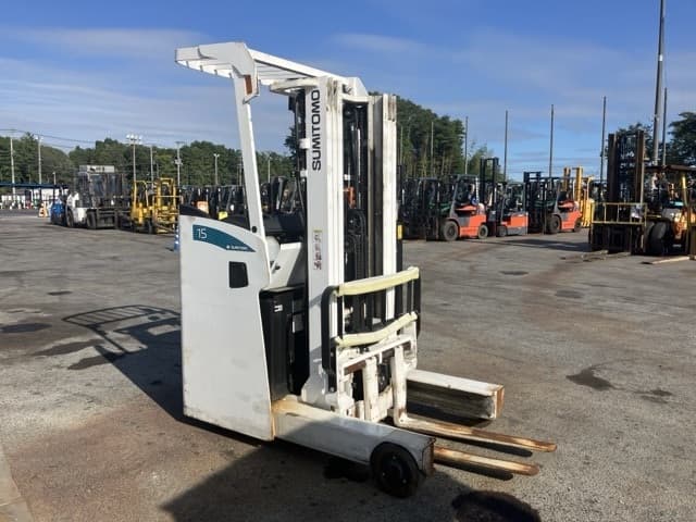 Reach Forklift — Auction (lot 8456-2813)