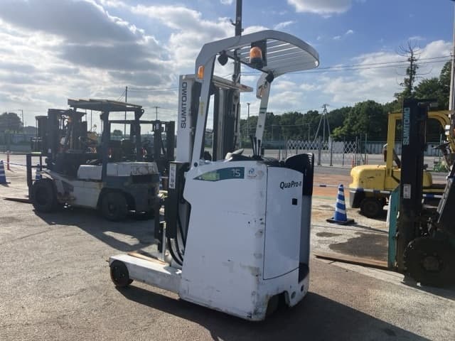 Reach Forklift — Auction (lot 8456-2813)