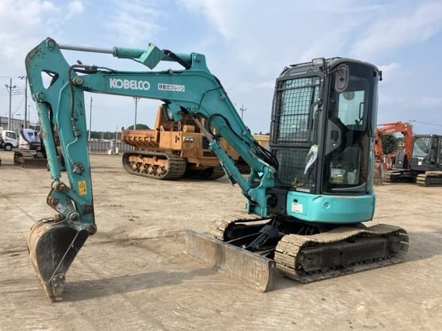 MINI EXCAVATOR — Auction (lot 8456-283)