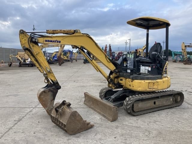 MINI EXCAVATOR — Auction (lot 8456-285)