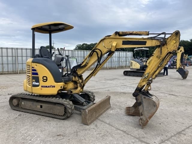 MINI EXCAVATOR — Auction (lot 8456-285)