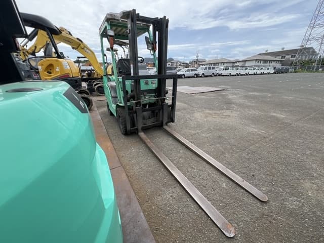 Forklift — Auction (lot 8456-29001)