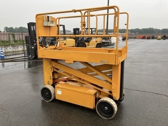 AERIAL WORK PLATFORM — Auction (lot 8456-296)