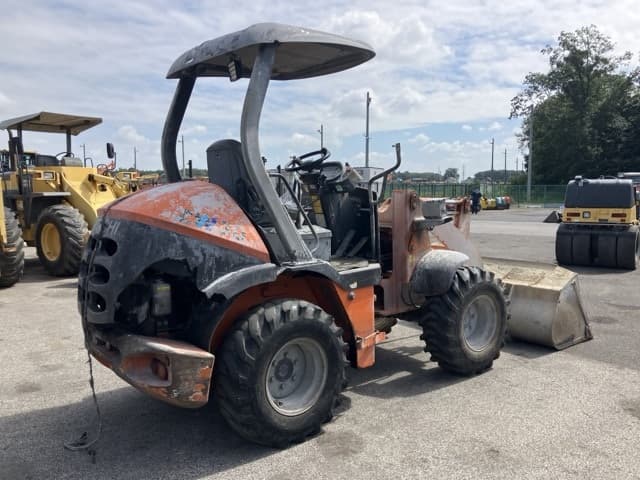 MINI WHEEL LOADER — Auction (lot 8456-30)