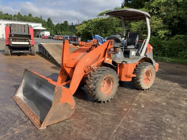 MINI WHEEL LOADER — Auction (lot 8456-30001)