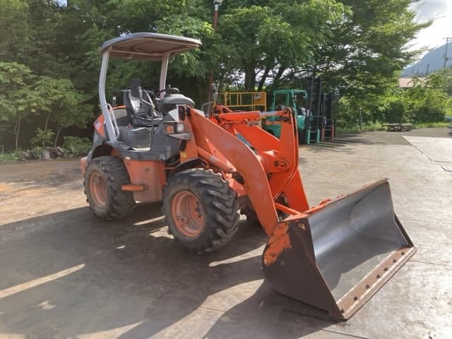 MINI WHEEL LOADER — Auction (lot 8456-30001)