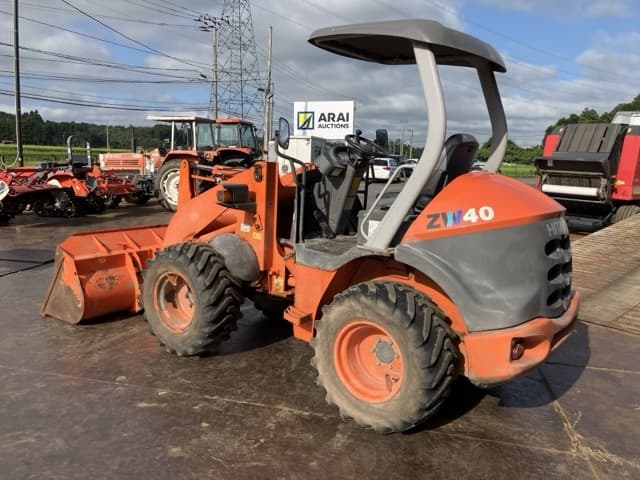 MINI WHEEL LOADER — Auction (lot 8456-30001)