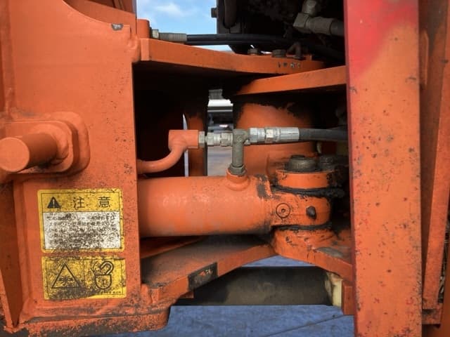MINI WHEEL LOADER — Auction (lot 8456-30001)
