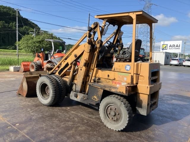 SHOVEL LOADER — Auction (lot 8456-30002)