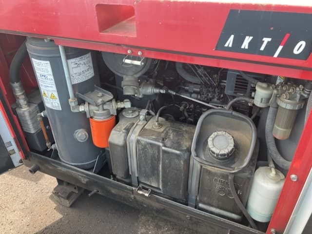 Compressor — Auction (lot 8456-3002)