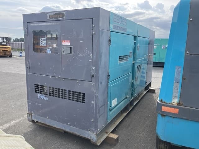 Generator — Auction (lot 8456-3005)
