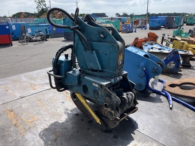 GRAPPLE — Auction (lot 8456-3008)