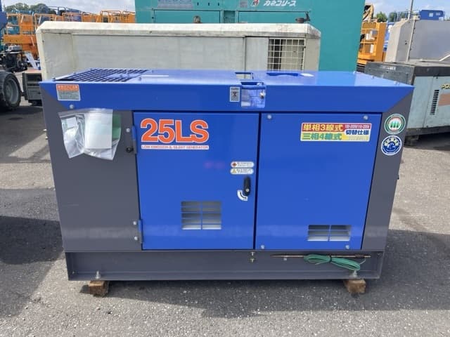 Generator — Auction (lot 8456-3012)