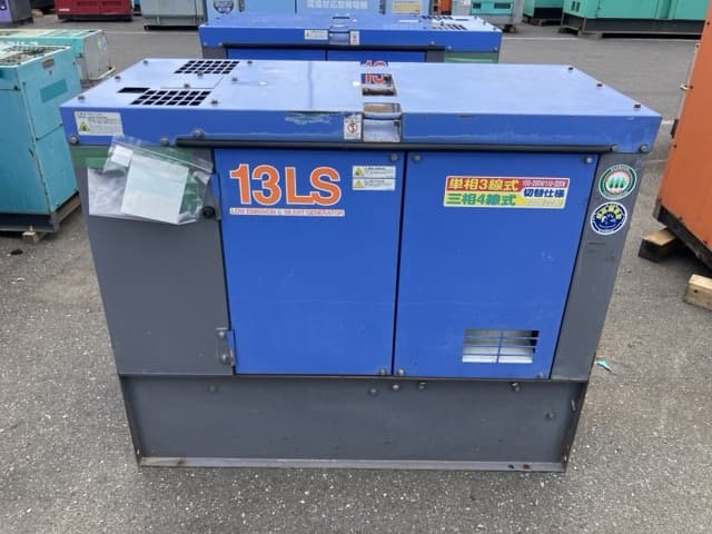 Generator — Auction (lot 8456-3018)