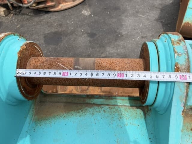 Bucket — Auction (lot 8456-3022)