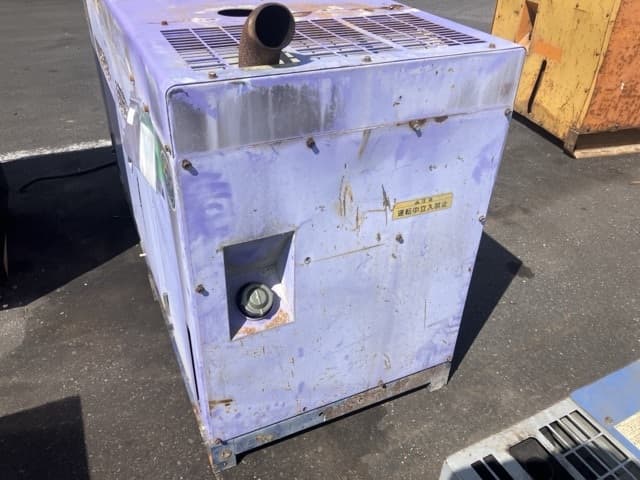 Generator — Auction (lot 8456-3027)