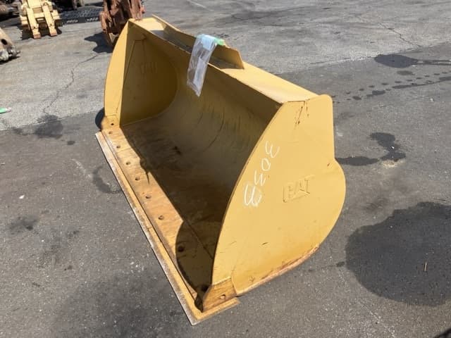 Bucket — Auction (lot 8456-3033)