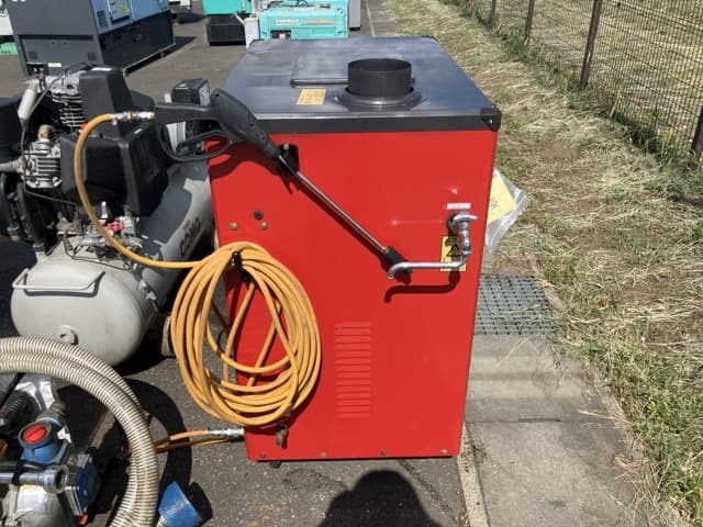 HIGH PRESSURE WASHING MACHINE — Auction (lot 8456-3038)