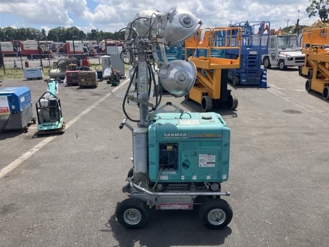 Floodlight — Auction (lot 8456-3040)
