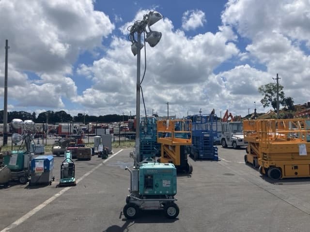 Floodlight — Auction (lot 8456-3040)