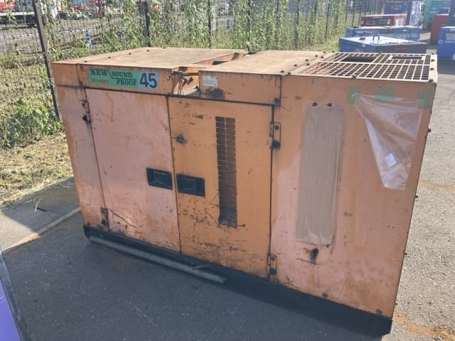 Generator — Auction (lot 8456-3046)
