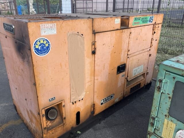 Generator — Auction (lot 8456-3046)
