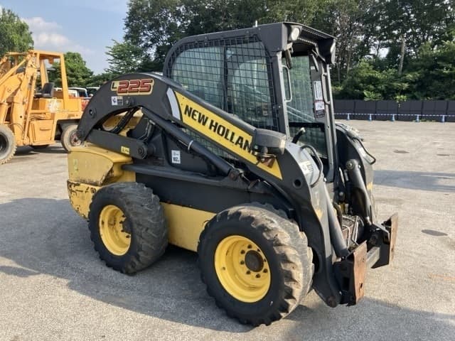 SKID STEER LOADER — Auction (lot 8456-305)